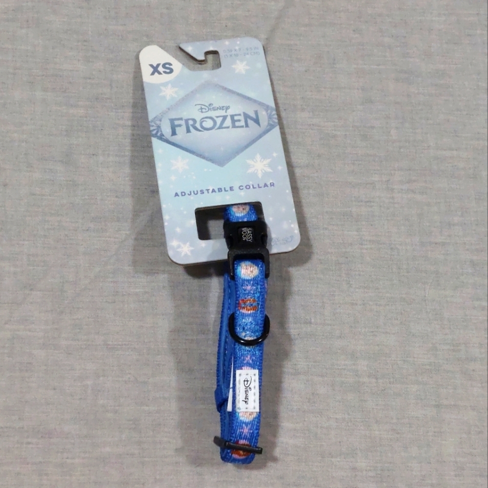 Frozen, Sassy Woof, size X-Small collar